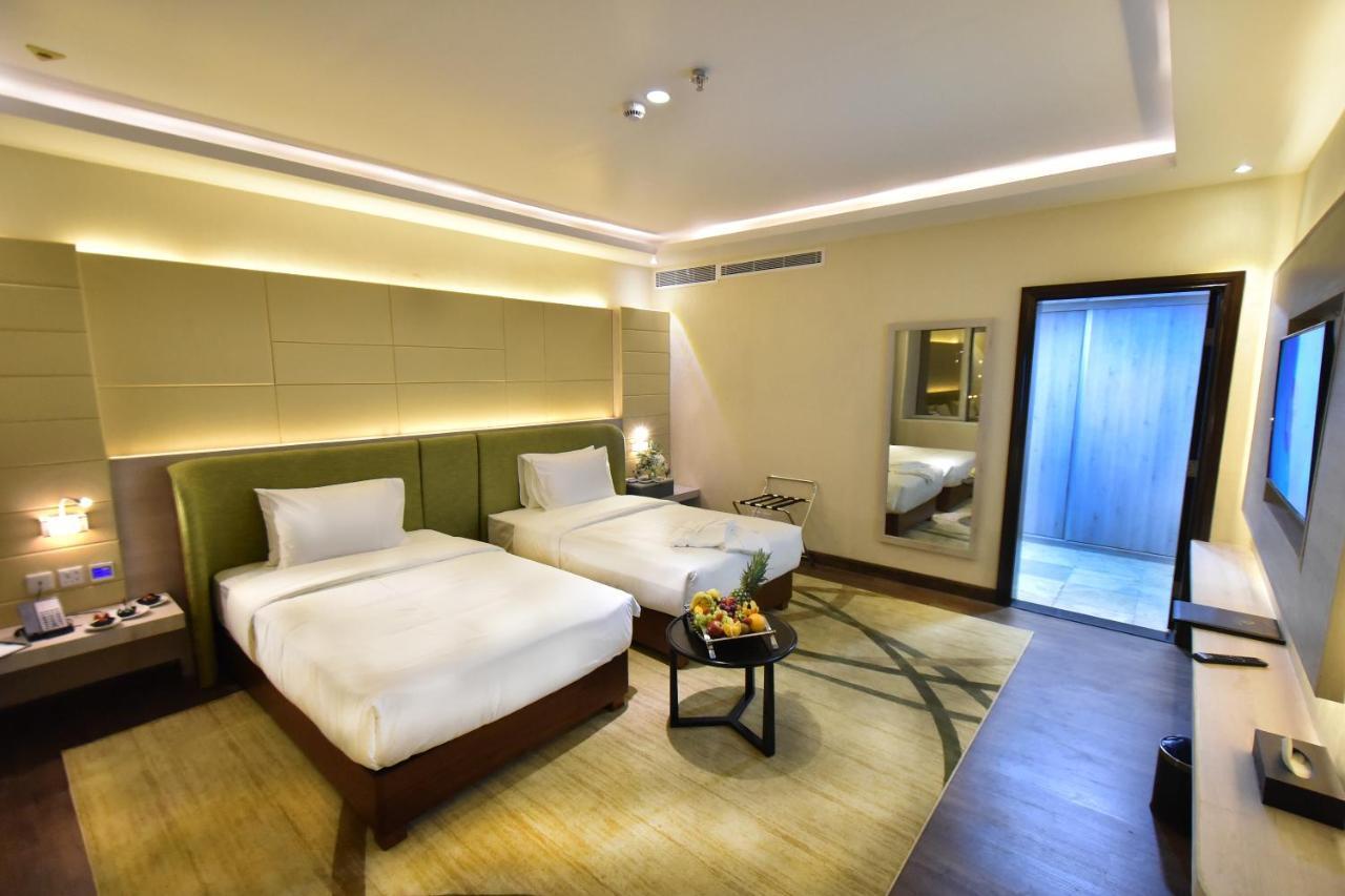 The District Hotel Najran Exterior foto